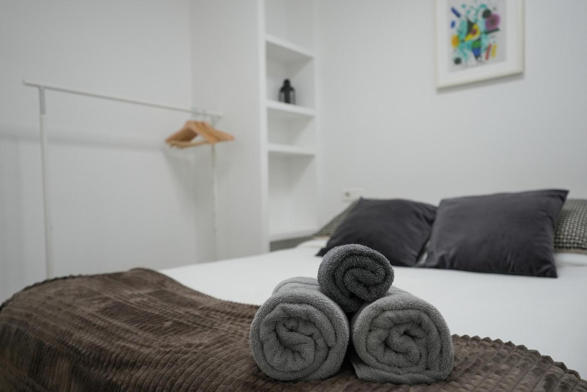 Excellent Location Malaga Centro Historico 2 Bed Flat Apartment Екстериор снимка