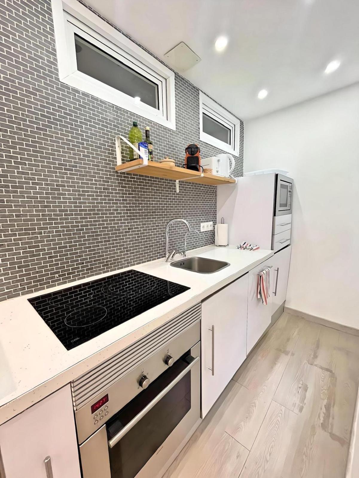 Excellent Location Malaga Centro Historico 2 Bed Flat Apartment Екстериор снимка