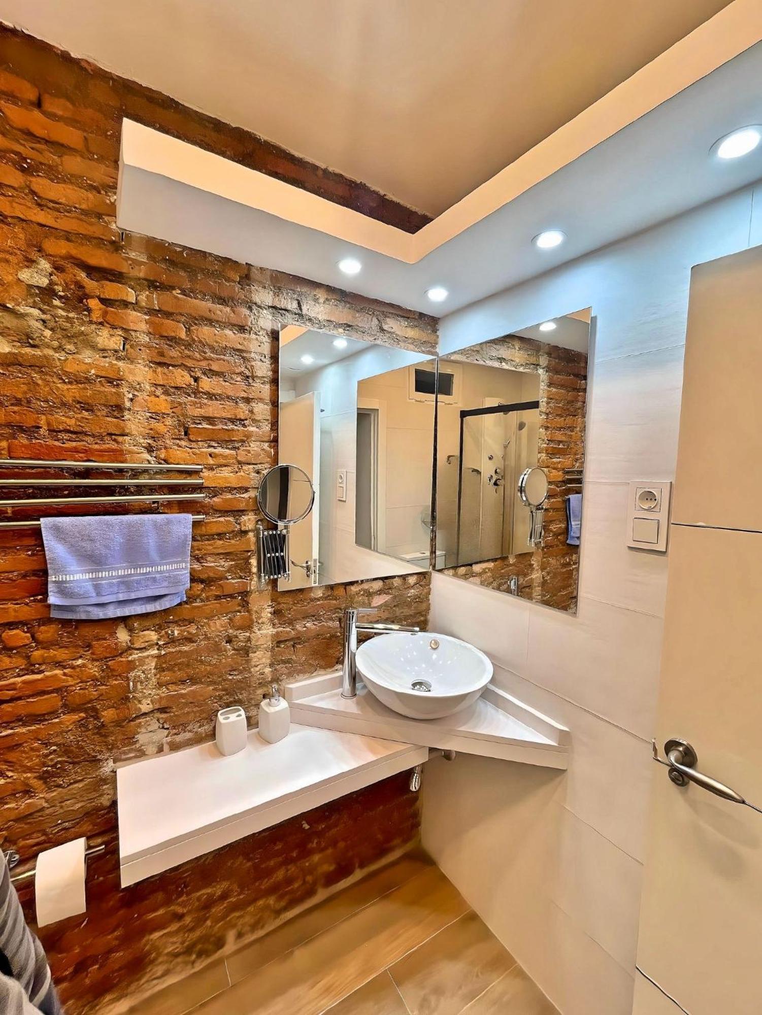 Excellent Location Malaga Centro Historico 2 Bed Flat Apartment Екстериор снимка